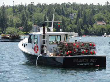 picture of lobster boat in acadia national park maine