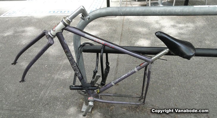 bike locked up in downtown seattle picture