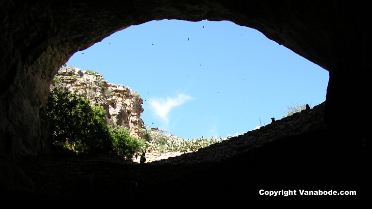 picture of inside cave in carlsbad