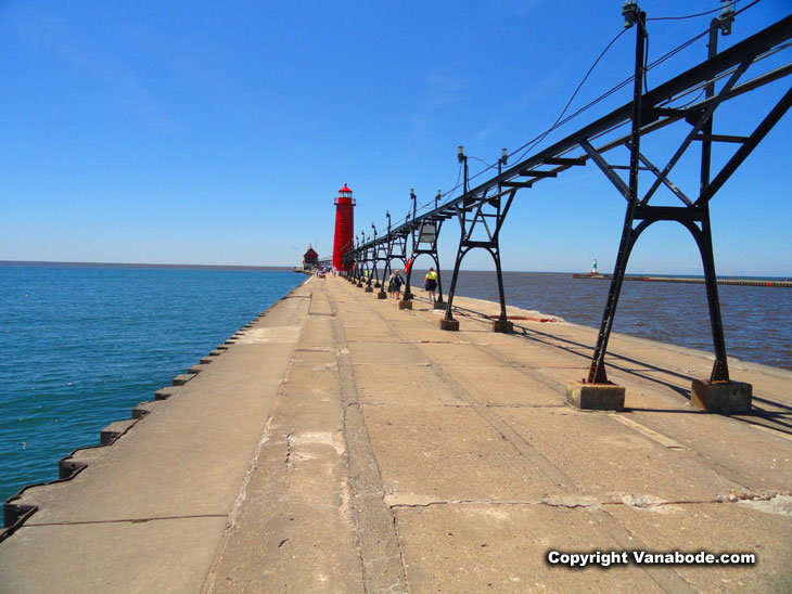lighthouse connector park grand haven