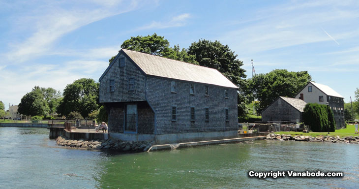 riverfront in portsmouth new hampshire