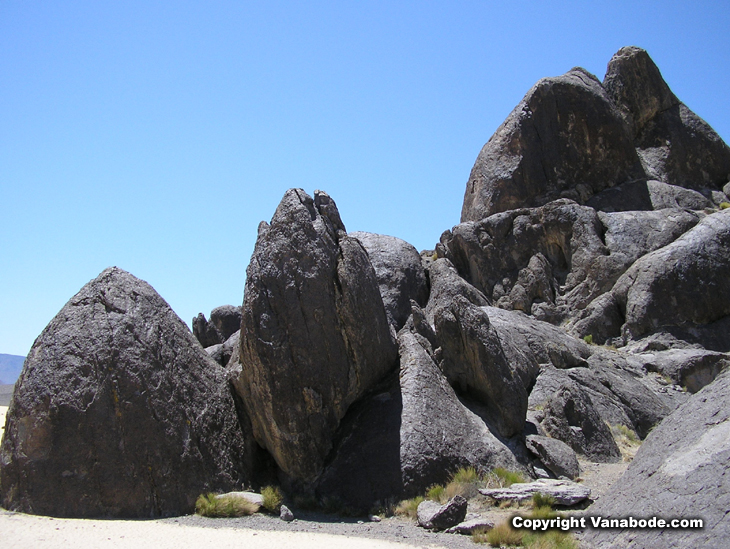 death valley race track boulders picture