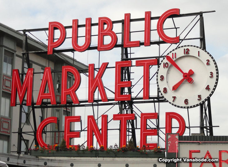 picture of public market center sign in seattle washington