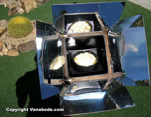 sun oven cooking in the desert picture - copyright Vanabode.com