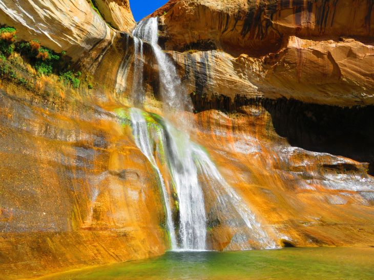 utah lower calf creek falls