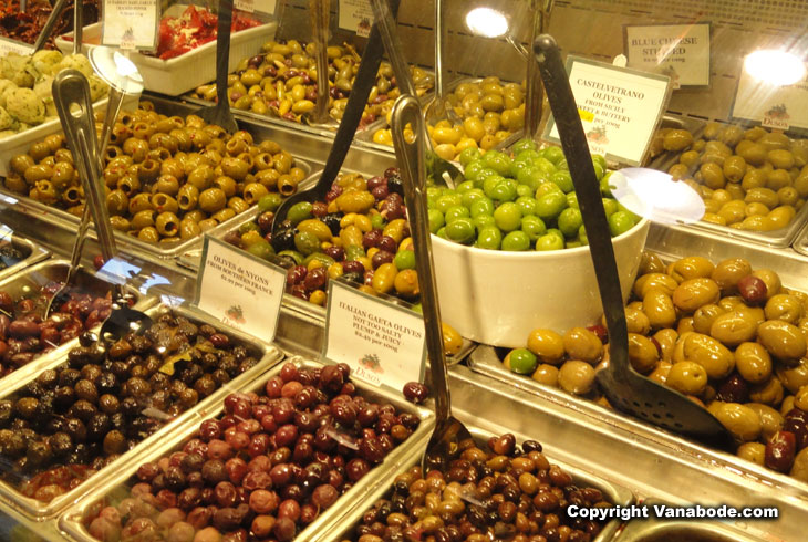 picture of olives at Granville Island vancouver