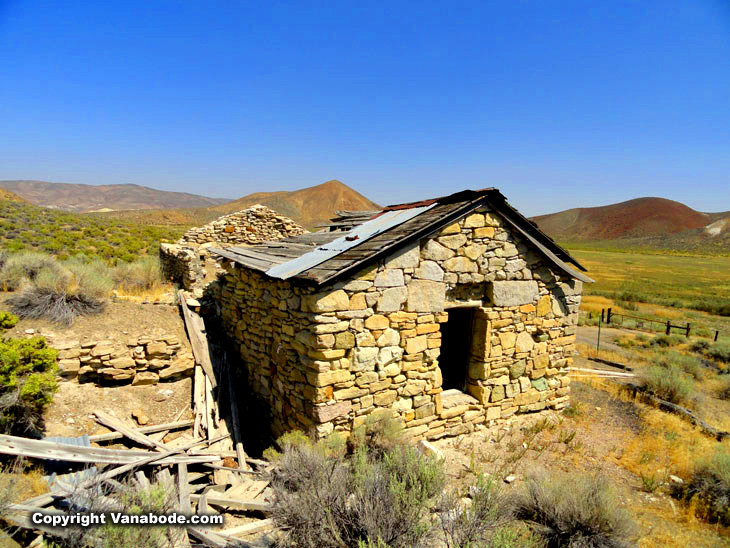 nevada ghost towns roadside